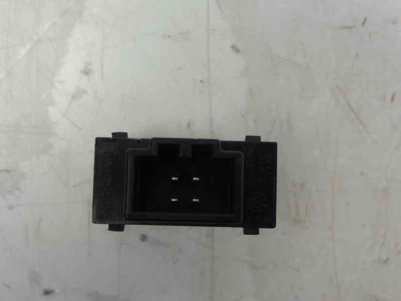 Recambio de delco (pantalla multifuncion) para volkswagen scirocco (137) 2.0 tdi (125kw) referencia OEM IAM 1Q0919234A  