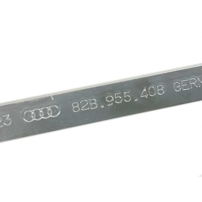 Recambio de brazo limpia delantero izquierdo para audi a1 sportback (gba) 25 tfsi básico referencia OEM IAM 82B955407  