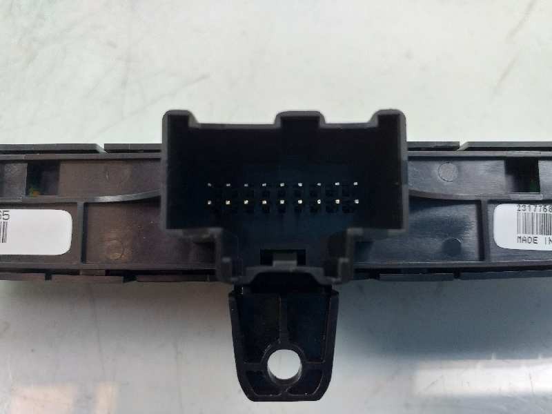Recambio de mando multifuncion para opel insignia berlina excellence referencia OEM IAM 23177688 4230000065 