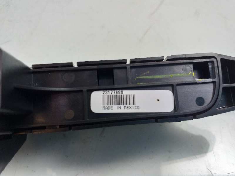 Recambio de mando multifuncion para opel insignia berlina excellence referencia OEM IAM 23177688 4230000065 