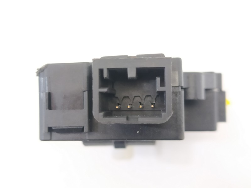 Recambio de motor apertura trampillas climatizador para bmw serie 5 touring (f11) 530d xdrive referencia OEM IAM EFB490 K9749007