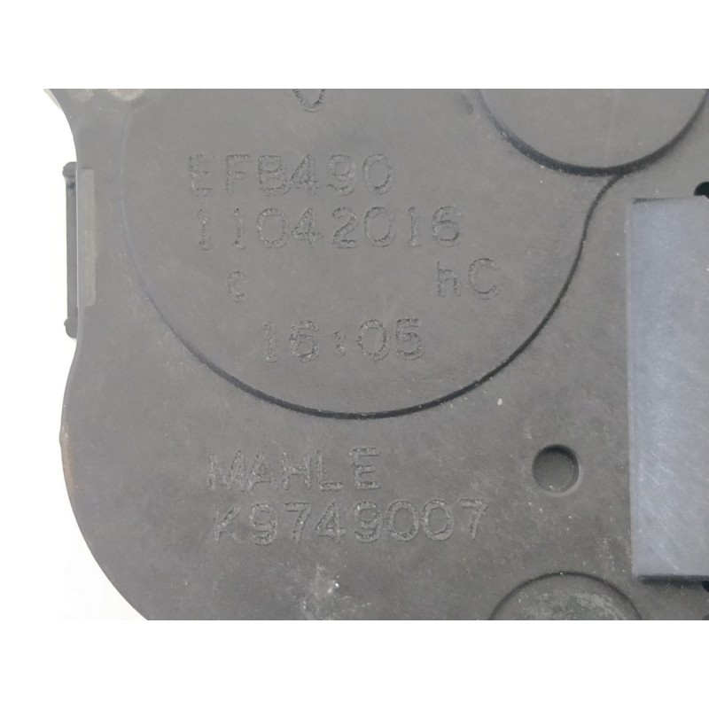 Recambio de motor apertura trampillas climatizador para bmw serie 5 touring (f11) 530d xdrive referencia OEM IAM EFB490 K9749007