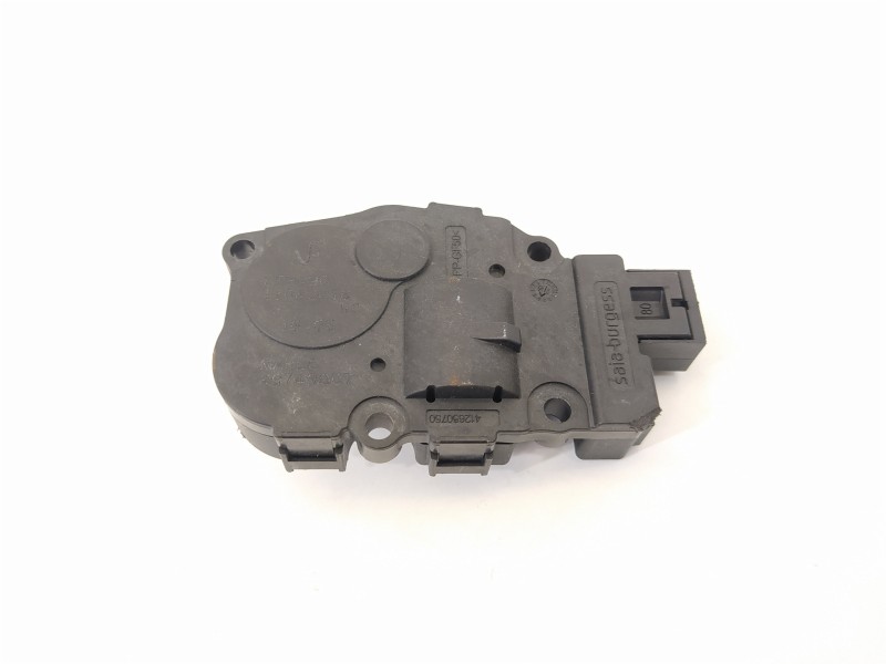Recambio de motor apertura trampillas climatizador para bmw serie 5 touring (f11) 530d xdrive referencia OEM IAM EFB490 K9749007