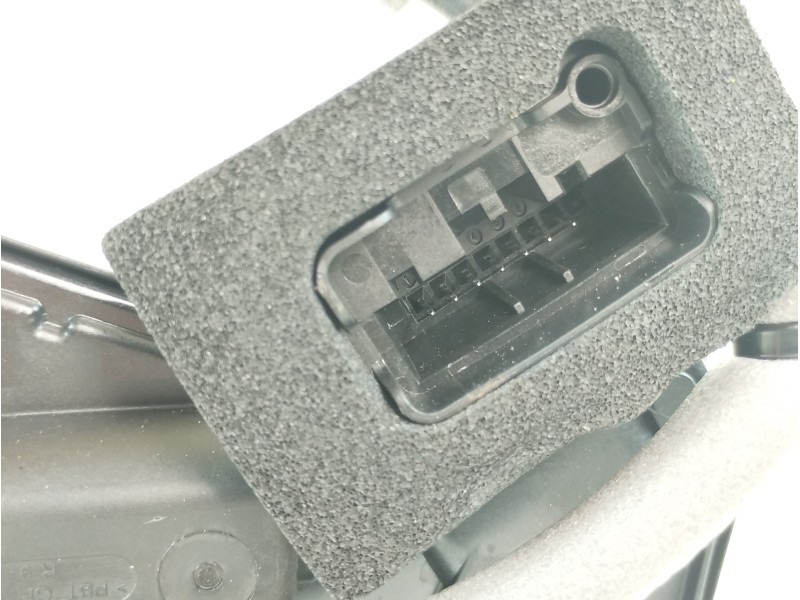 Recambio de cerradura puerta trasera derecha para volkswagen t-roc advance referencia OEM IAM 5TA839016L  