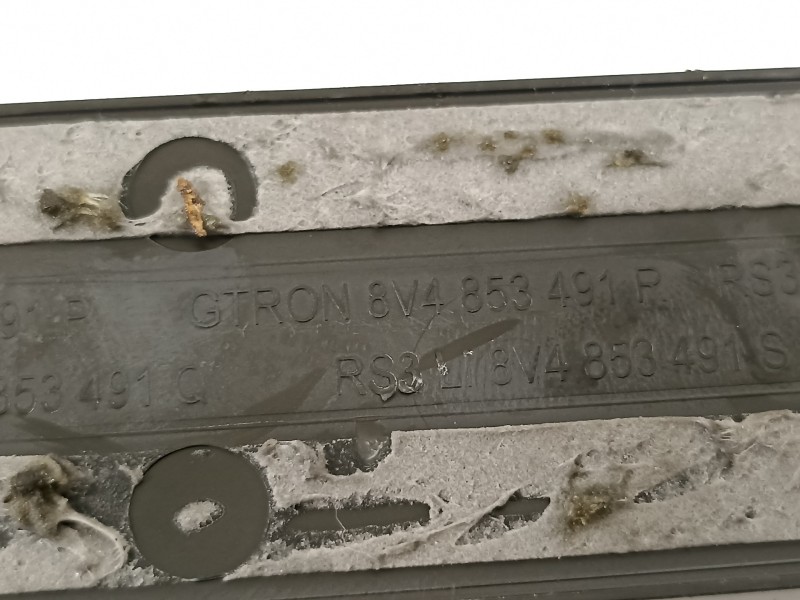 Recambio de moldura para audi a1 sportback (gba) 25 tfsi básico referencia OEM IAM 8V4853492J 8V4853491M 8V4853491N