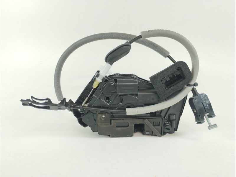 Recambio de cerradura puerta trasera derecha para volkswagen t-roc advance referencia OEM IAM 5TA839016L  