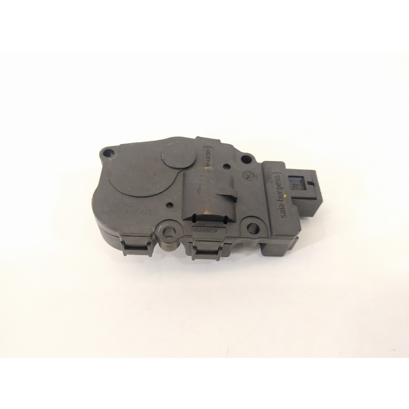 Recambio de motor apertura trampillas climatizador para bmw serie 5 touring (f11) 530d xdrive referencia OEM IAM EFB490 K9749007