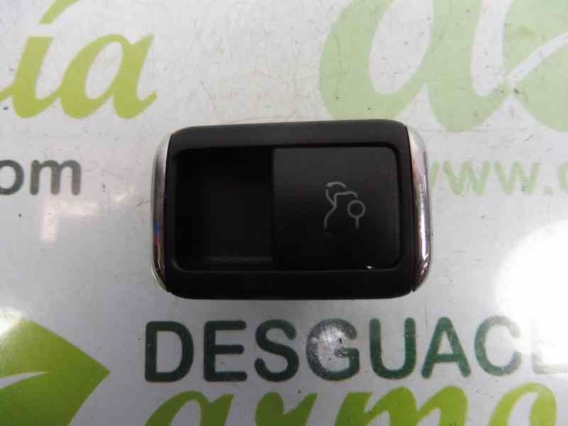 Recambio de no identificado para mercedes-benz clase clk (w207) coupe 350 cgi blueefficiency referencia OEM IAM 2128204410  