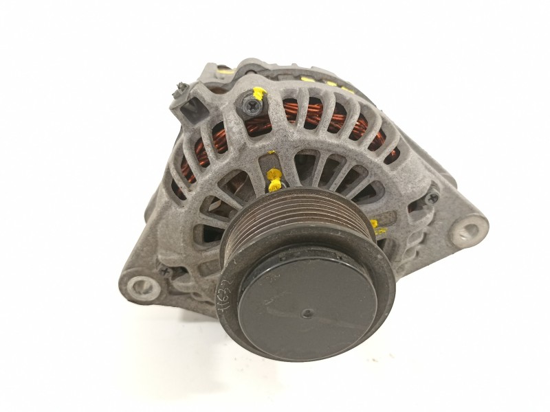 Recambio de alternador para kia sorento 2.5 crdi concept referencia OEM IAM 373004A110  