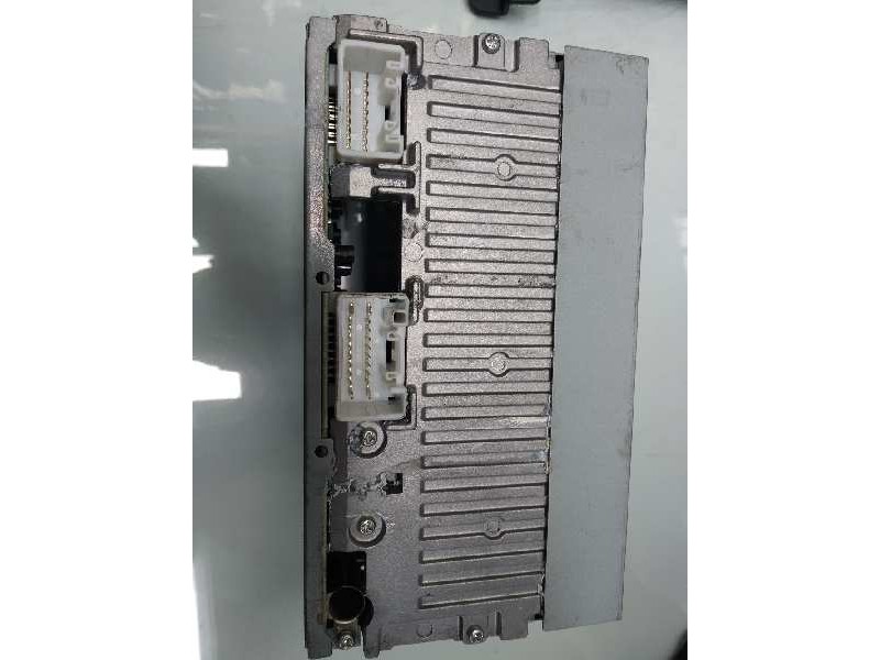 Recambio de sistema audio / radio cd para citroën c-crosser xtr referencia OEM IAM 8002A139XA 8701A363 