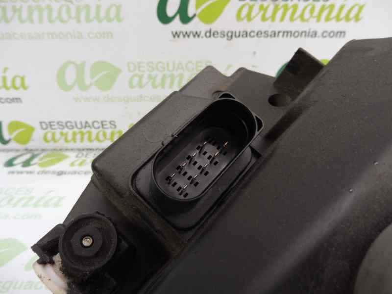 Recambio de faro izquierdo para volkswagen t5 transporter/furgoneta combi city referencia OEM IAM   