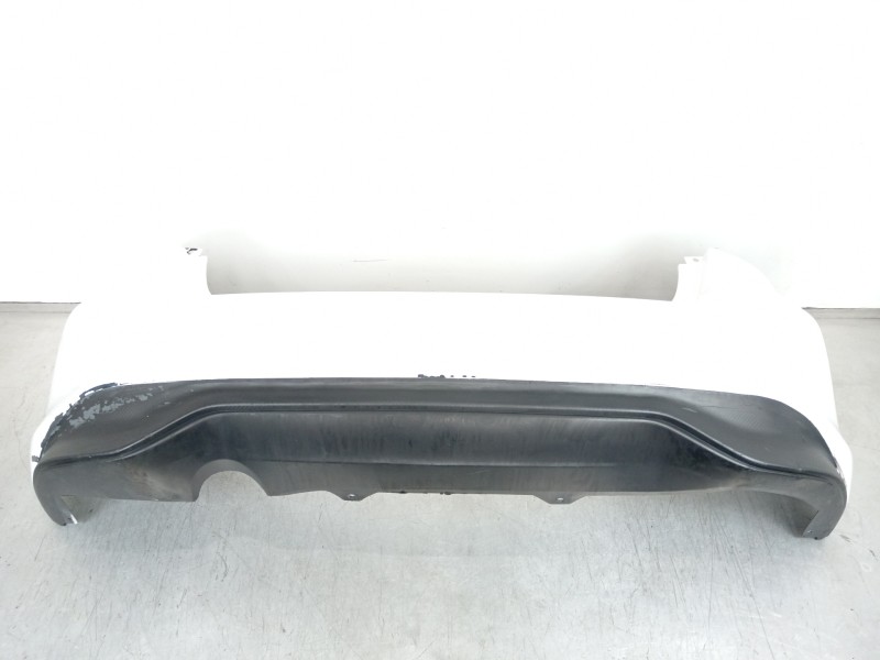 Recambio de paragolpes trasero para nissan pulsar (c13) acenta referencia OEM IAM   