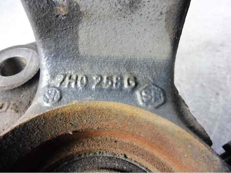 Recambio de mangueta delantera derecha para volkswagen t5 transporter/furgoneta combi city referencia OEM IAM 7H0258C  