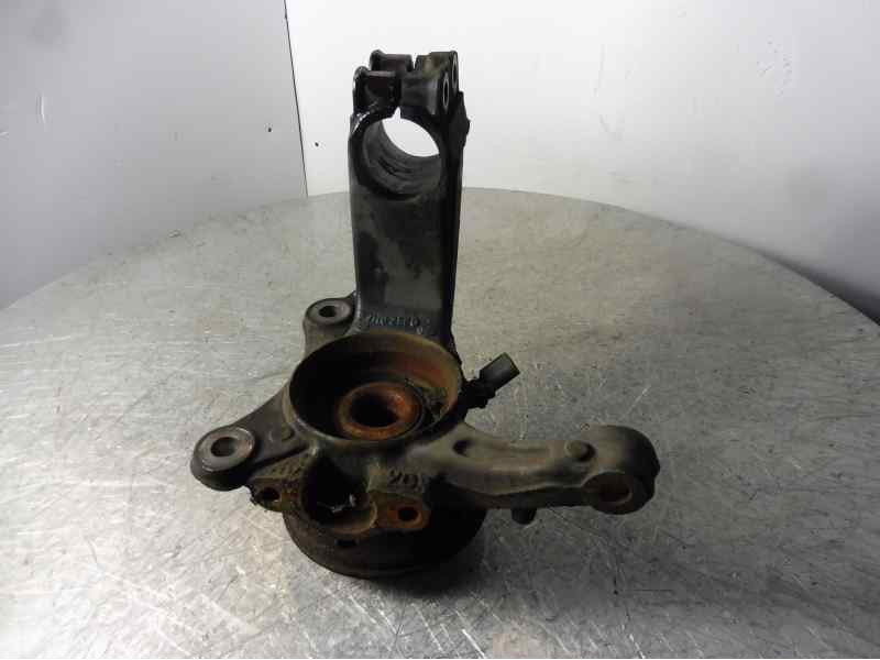 Recambio de mangueta delantera derecha para volkswagen t5 transporter/furgoneta combi city referencia OEM IAM 7H0258C  