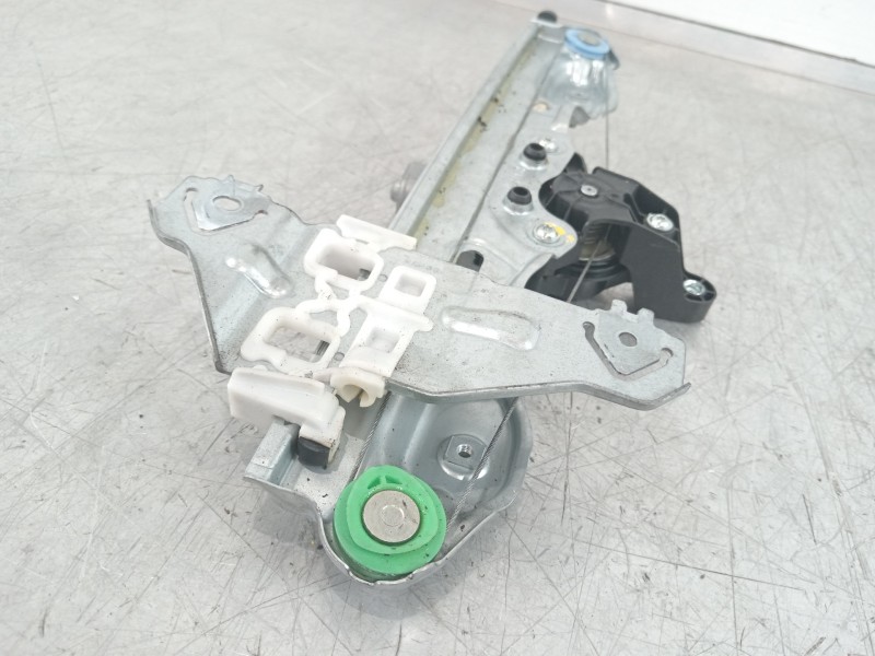 Recambio de elevalunas trasero derecho para nissan pulsar (c13) acenta referencia OEM IAM 827003ZL0A  