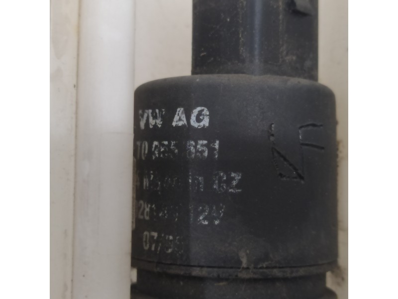 Recambio de deposito limpia para volkswagen passat berlina (3c2) advance referencia OEM IAM 3C0955453  