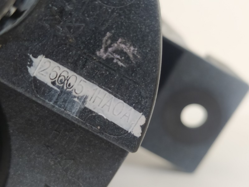 Recambio de faro antiniebla izquierdo para nissan pulsar (c13) acenta referencia OEM IAM 266051HA0A  