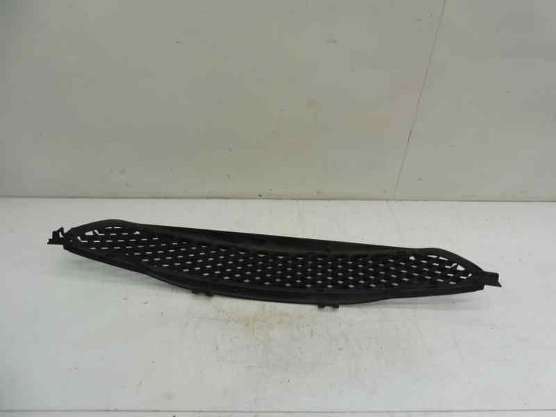 Recambio de rejilla paragolpes delantero para smart forfour cdi (70kw) referencia OEM IAM   