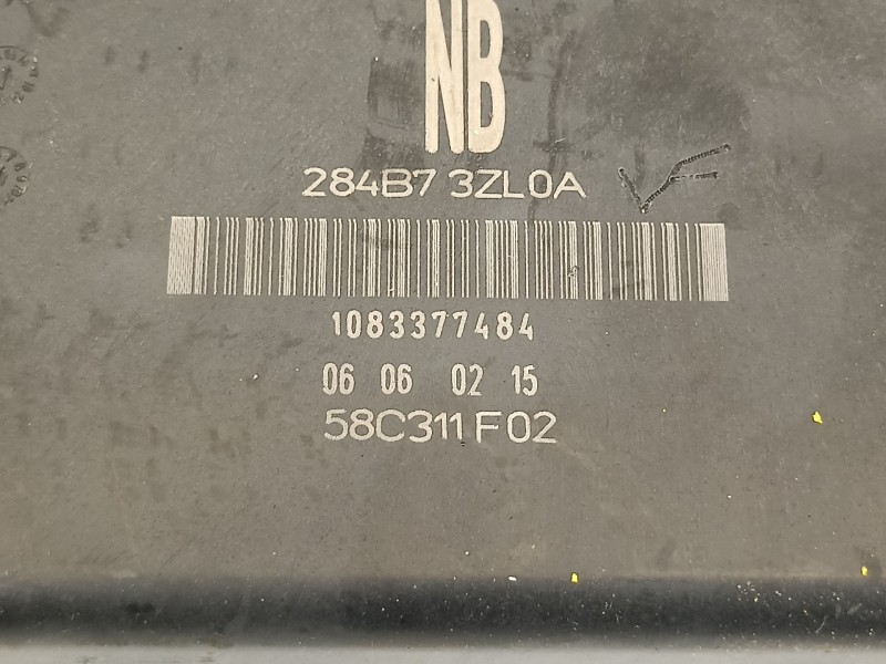 Recambio de caja reles / fusibles para nissan pulsar (c13) acenta referencia OEM IAM 284B73ZL0A  