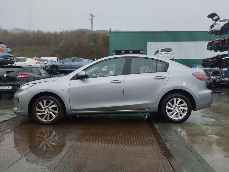 MAZDA 3 SEDÁN (BL)