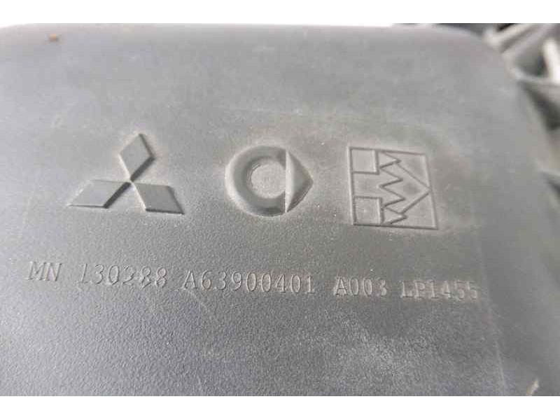 Recambio de filtro aire para smart forfour cdi (70kw) referencia OEM IAM 6390900401 130288 