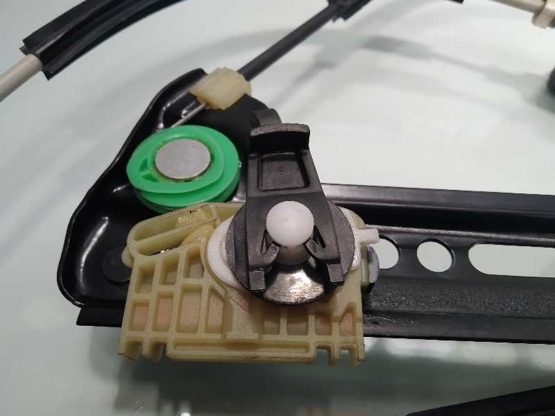 Recambio de elevalunas delantero izquierdo para citroën c4 picasso feel referencia OEM IAM 9675924780  