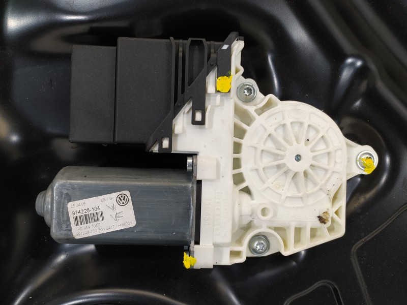 Recambio de elevalunas trasero derecho para volkswagen passat berlina (3c2) advance referencia OEM IAM 1K0959704F  