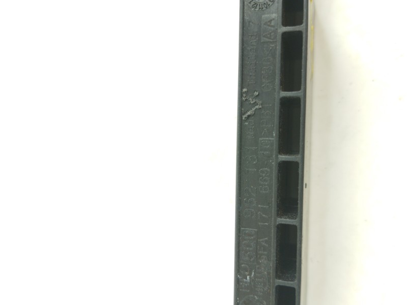 Recambio de antena para volkswagen t-roc advance referencia OEM IAM 5Q0962131 5FA17166910 