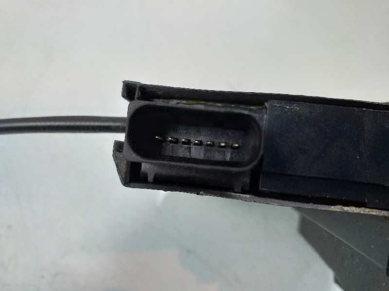 Recambio de cerradura puerta trasera derecha para citroën c4 picasso feel referencia OEM IAM 9810310780  