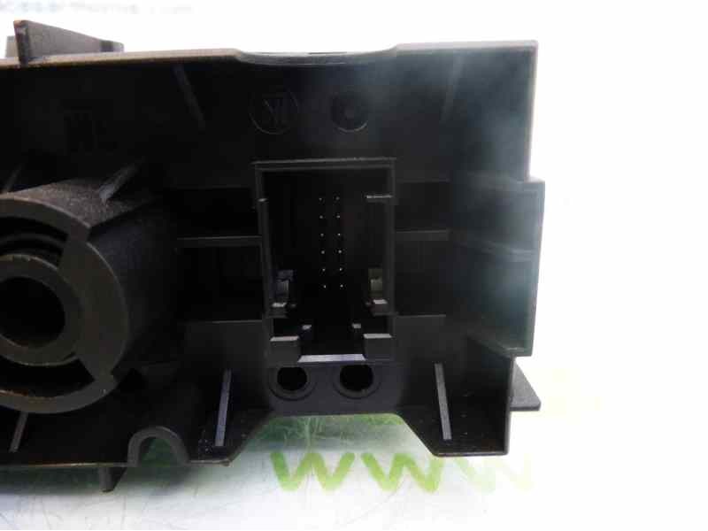 Recambio de mando luces para opel meriva cosmo referencia OEM IAM 93394756  