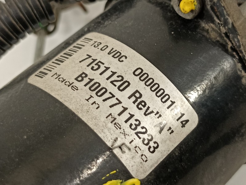 Recambio de freno de mano electrico para jaguar xf 3.0 v6 diesel luxury referencia OEM IAM 7151120  