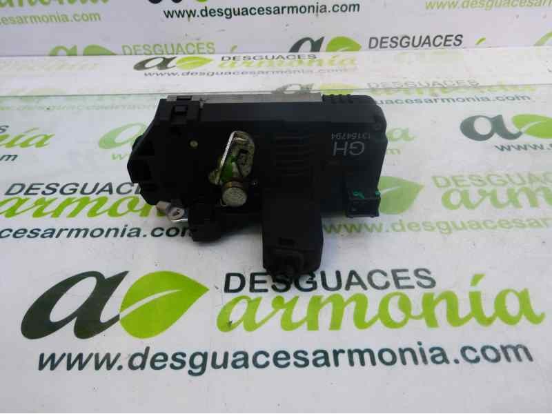Recambio de cerradura puerta trasera derecha para opel meriva cosmo referencia OEM IAM 13154794  