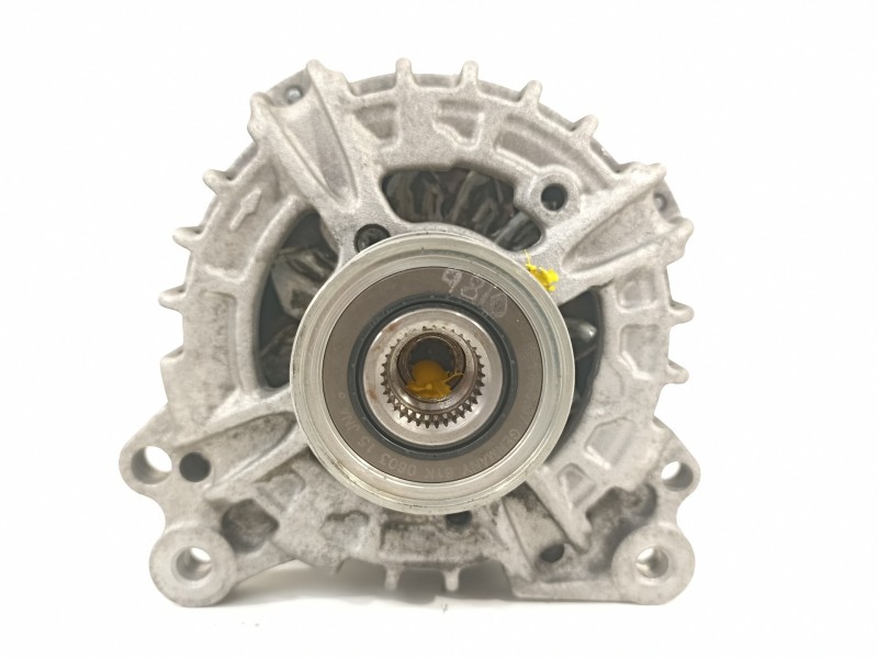 Recambio de alternador para audi a3 (8v) ambiente referencia OEM IAM 03L903023K  