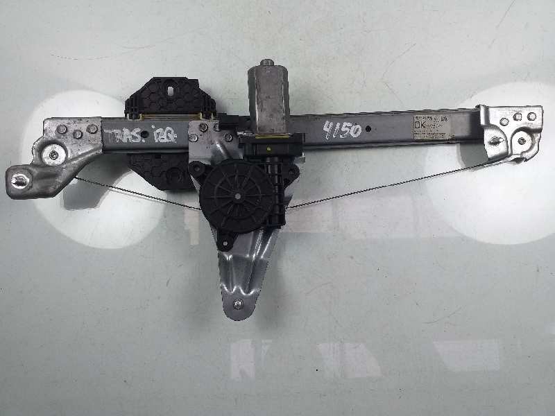 Recambio de elevalunas trasero izquierdo para dacia sandero laureate referencia OEM IAM 827211031R  