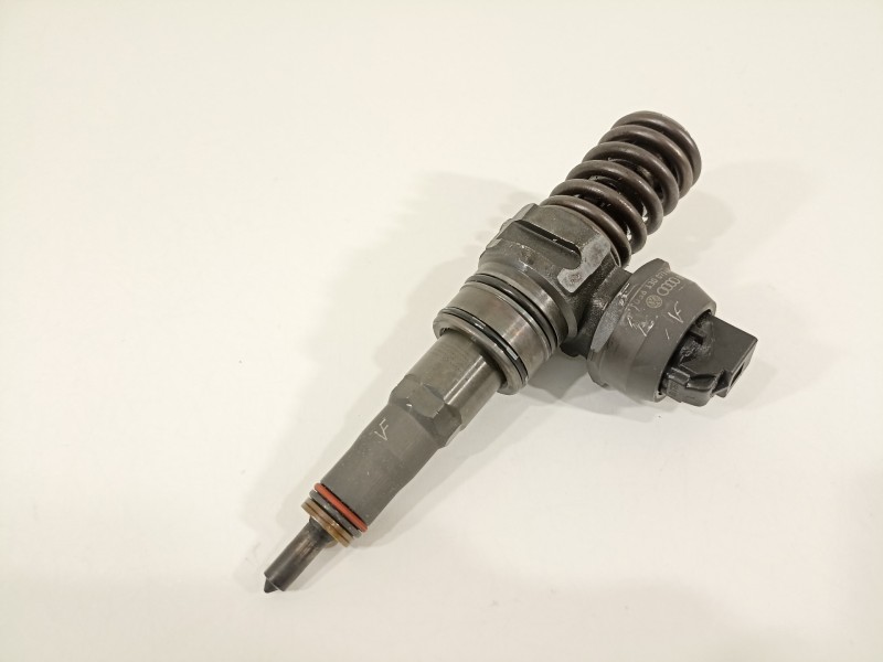 Recambio de inyector para seat ibiza sc (6j1) ecomotive referencia OEM IAM 038130073BP 0414720314 