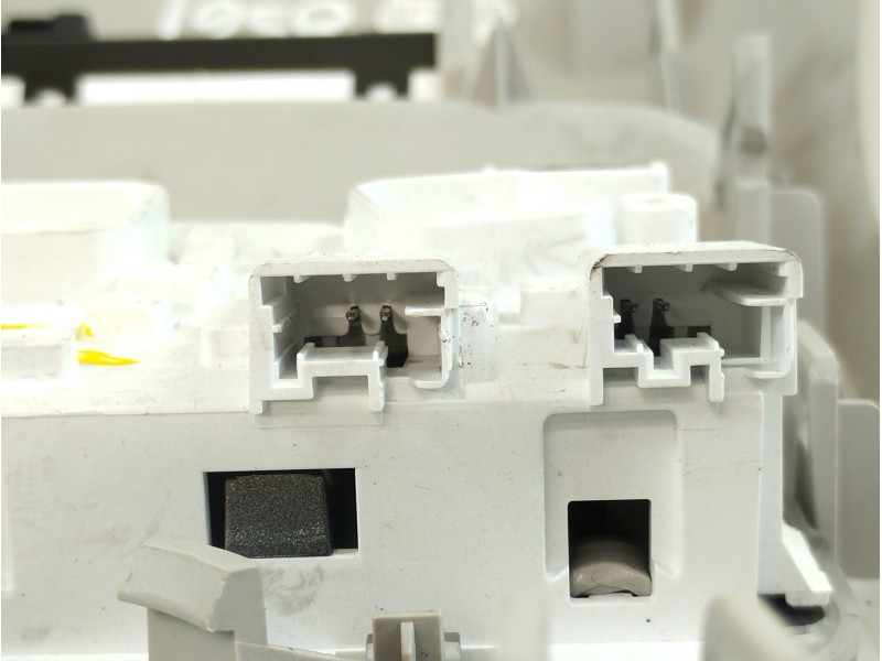 Recambio de luz interior para citroën c4 lim. feel referencia OEM IAM 96781446 9671646077 