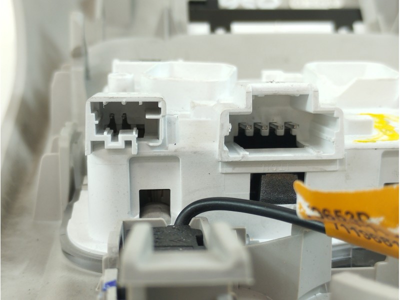 Recambio de luz interior para citroën c4 lim. feel referencia OEM IAM 96781446 9671646077 