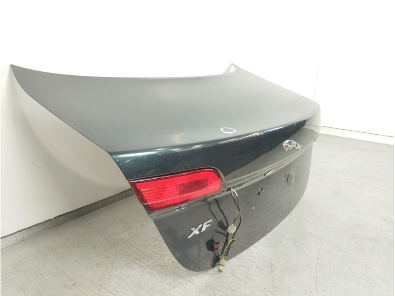 Recambio de tapa maletero para jaguar xf 3.0 v6 diesel luxury referencia OEM IAM   
