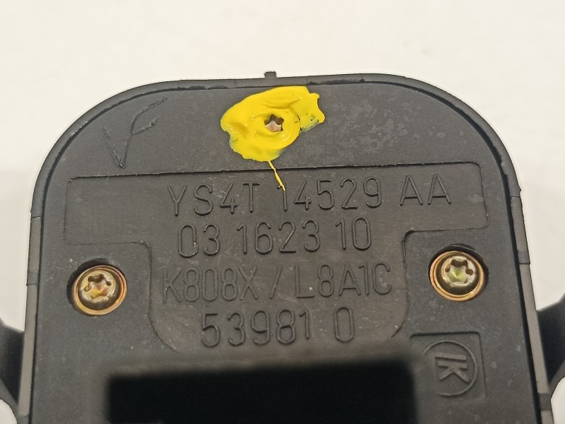 Recambio de mando elevalunas delantero izquierdo para ford focus berlina (cak) ambiente referencia OEM IAM YS4T14529AA  