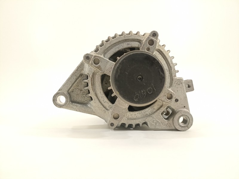 Recambio de alternador para hyundai i30 (pd) essence referencia OEM IAM 373002A700  