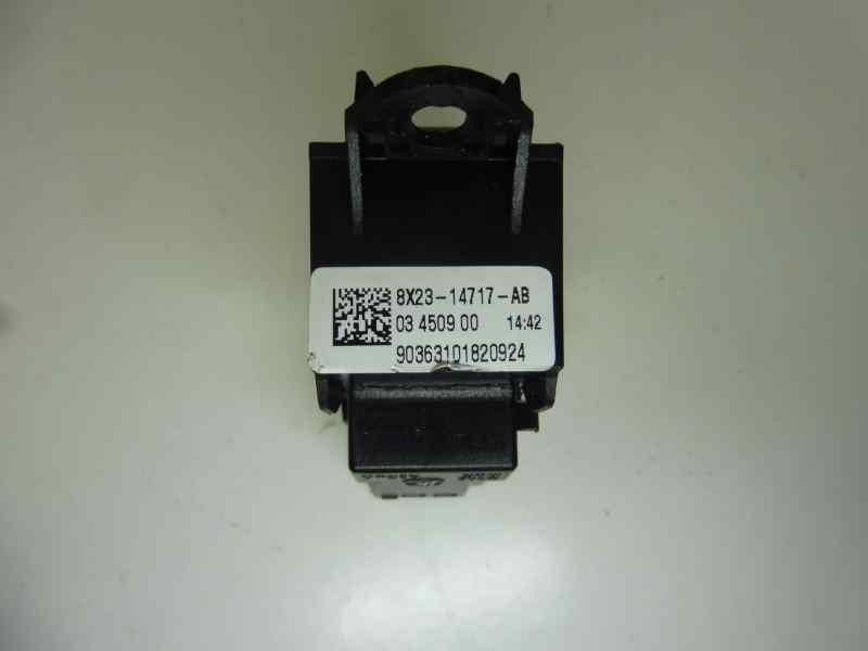 Recambio de mando elevalunas trasero derecho para jaguar xf 3.0 v6 diesel luxury referencia OEM IAM 8X2314717AB 03450900 