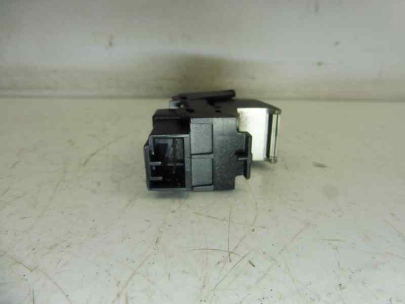 Recambio de mando elevalunas trasero izquierdo para jaguar xf 3.0 v6 diesel luxury referencia OEM IAM 8X2314717AB  