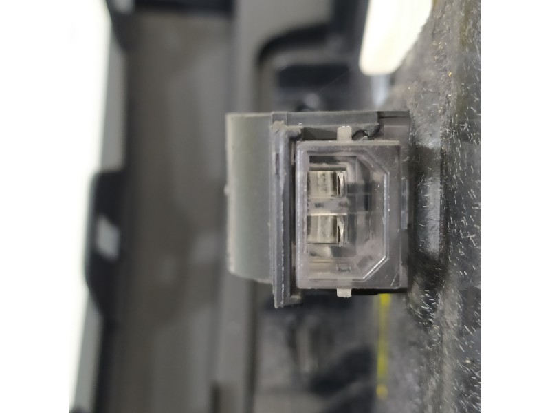 Recambio de guantera para audi a3 (8v) ambiente referencia OEM IAM 8V1857035  