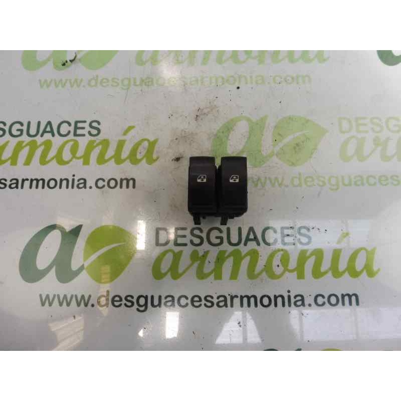 Recambio de mando elevalunas delantero izquierdo para renault master kasten l2h2 hka 3,5t referencia OEM IAM 8200108269  