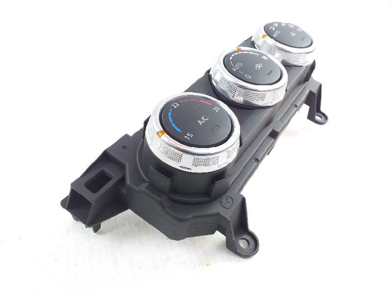 Recambio de mando climatizador para mazda 2 lim. () exclusive-line referencia OEM IAM DA6C61190B  
