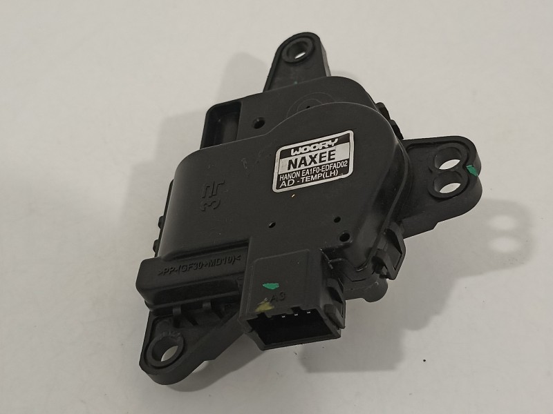 Recambio de motor apertura trampillas climatizador para hyundai i30 (pd) essence referencia OEM IAM EA1F0EDFAD02  