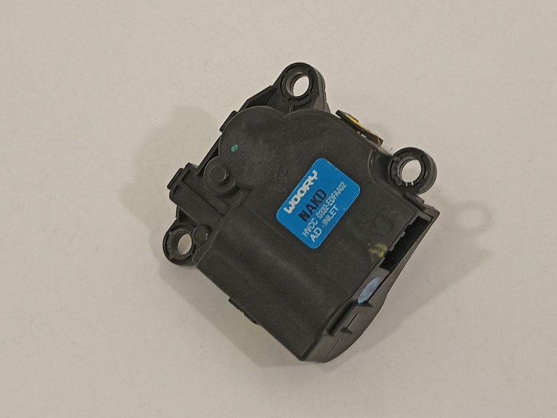 Recambio de motor apertura trampillas climatizador para hyundai i30 (pd) essence referencia OEM IAM D332EDFAA02  
