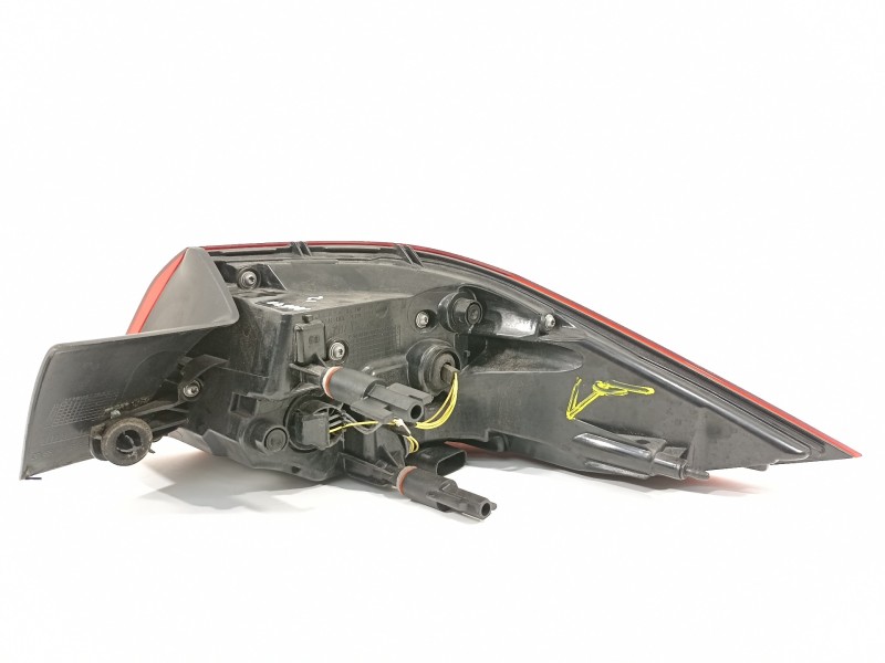 Recambio de piloto trasero izquierdo para opel insignia grand sport business referencia OEM IAM 39040625  