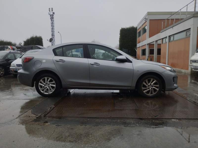 mazda 3 sedán (bl) del año 2012