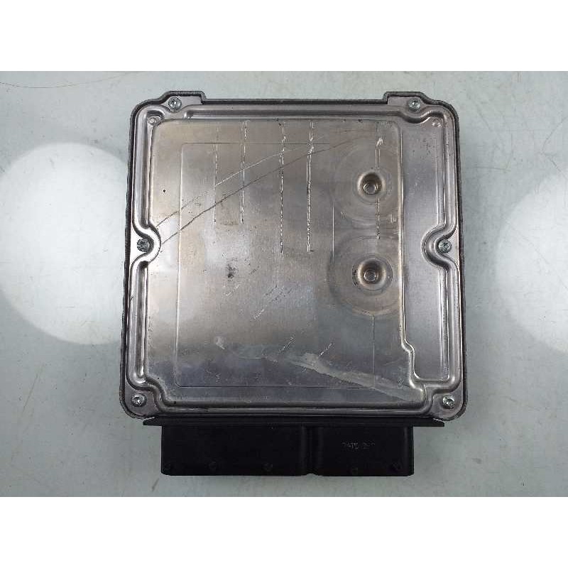 Recambio de centralita motor uce para volkswagen golf v berlina (1k1) sportline referencia OEM IAM 03G906016CB 0281011900 